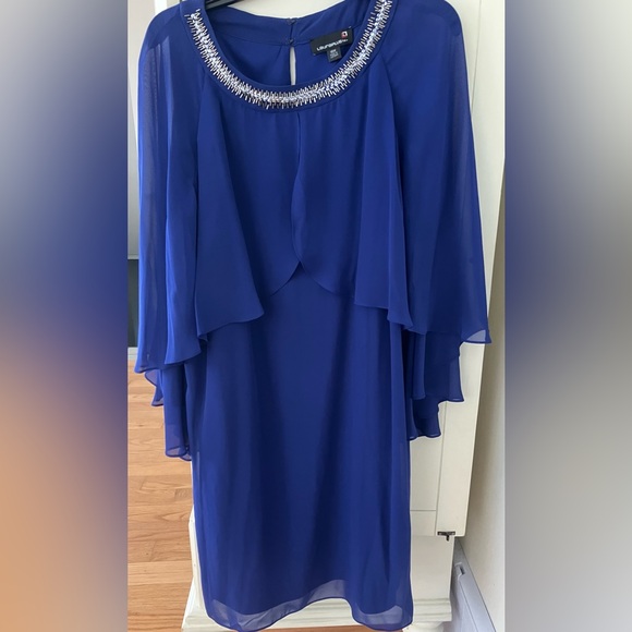 $199 Laura Dress, Excellent Condition -PLUS SIZE 18W - Picture 1 of 7